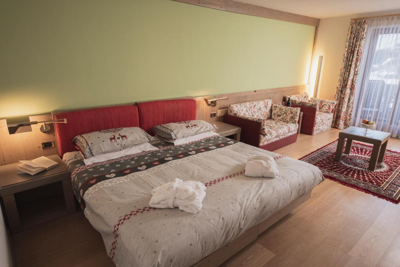 קאמפיטלו די פאסה Hotel Rubino Deluxe מראה חיצוני תמונה